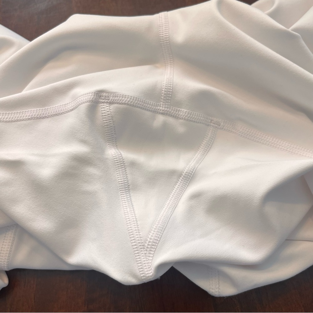 Athleta Elation Capri White Size 1X Cropped Leggings 17” Inseam - Picture 9 of 11